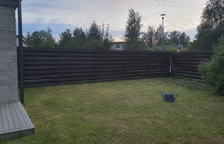 Tavaline tagaaed enne AI kujundust